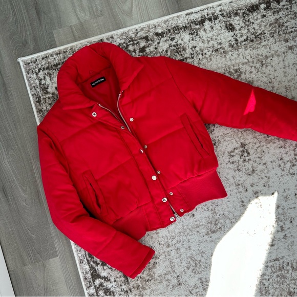PLT Cropped Red Puffer - Picture 3 of 3